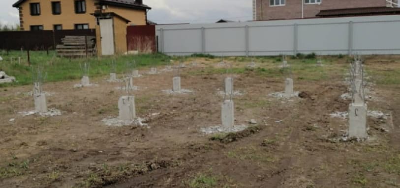 Фундамент на забивных ЖБ сваях